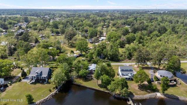 401 Harbor Drive, New Bern, NC 28560