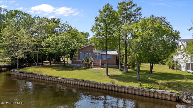 401 Harbor Drive, New Bern, NC 28560