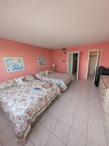 111 Golden Isles Drive C10, Hallandale Beach, FL 33009