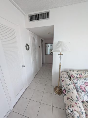 111 Golden Isles Drive C10, Hallandale Beach, FL 33009