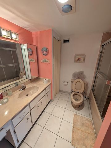 111 Golden Isles Drive C10, Hallandale Beach, FL 33009