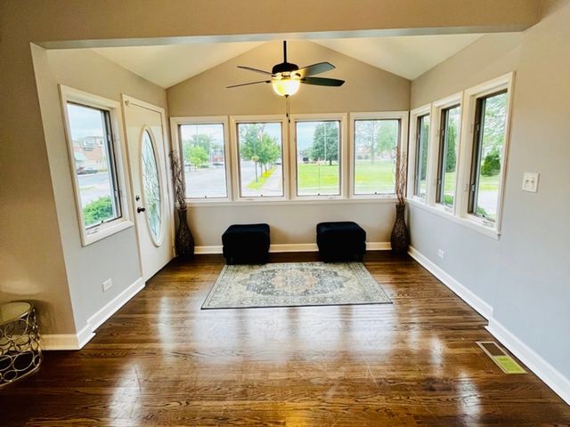 246 E 161st Place, South Holland, IL 60473