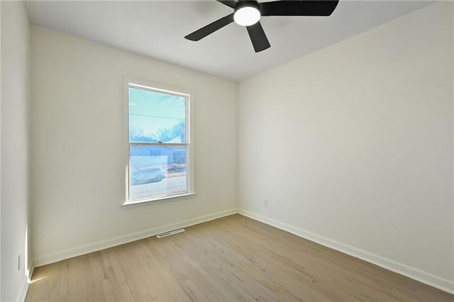 116 SW Noel Street, Lee's Summit, MO 64063