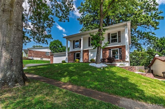 4941 Rainford Court, St Louis, MO 63128