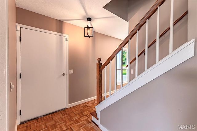 4941 Rainford Court, St Louis, MO 63128