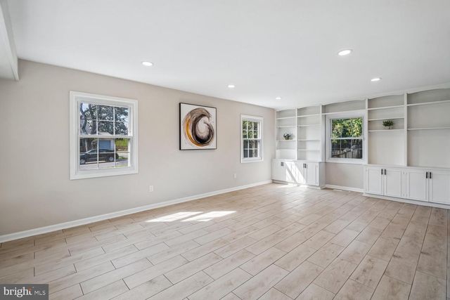 12200 FLEMING LN, Bowie, MD 20715