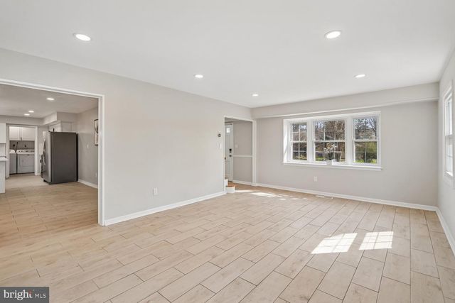 12200 FLEMING LN, Bowie, MD 20715