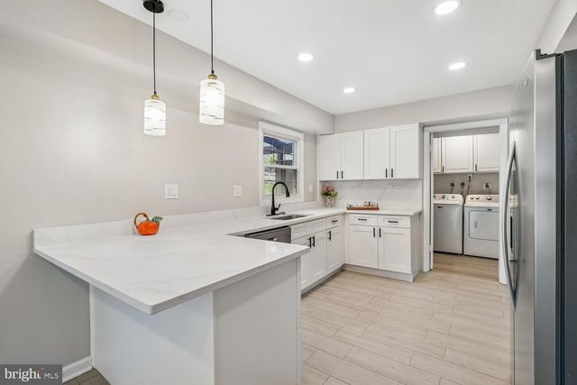 12200 FLEMING LN, Bowie, MD 20715