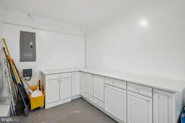 12200 FLEMING LN, Bowie, MD 20715