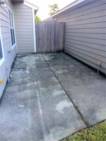23826 Single Oak Street, Spring, TX 77373