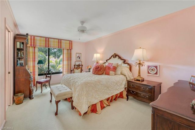 5954 Pelican Bay BLVD 235, Naples, FL 34108
