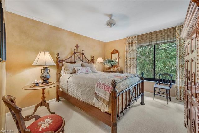 5954 Pelican Bay BLVD 235, Naples, FL 34108