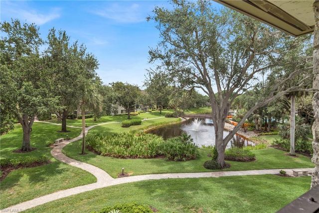 5954 Pelican Bay BLVD 235, Naples, FL 34108