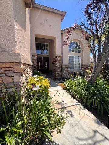 36335 Canyon Terrace, Yucaipa, CA 92399