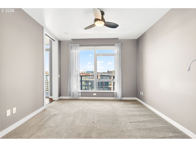 949 Nw OVERTON St 1105, Portland, OR 97209