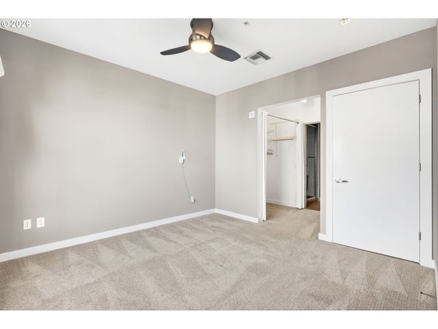 949 Nw OVERTON St 1105, Portland, OR 97209