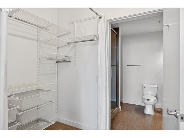 949 Nw OVERTON St 1105, Portland, OR 97209