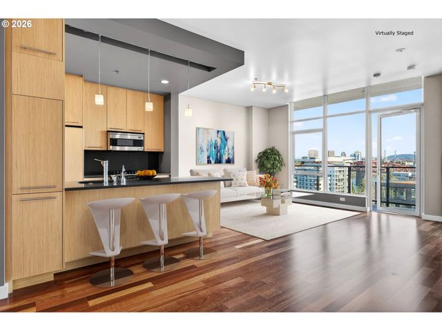 949 Nw OVERTON St 1105, Portland, OR 97209