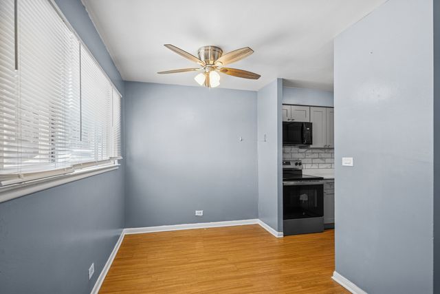 7201 W Wellington Avenue D-1, Elmwood Park, IL 60707