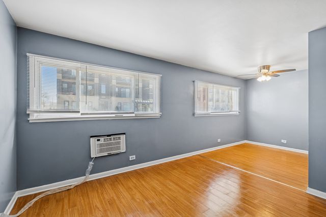 7201 W Wellington Avenue D-1, Elmwood Park, IL 60707