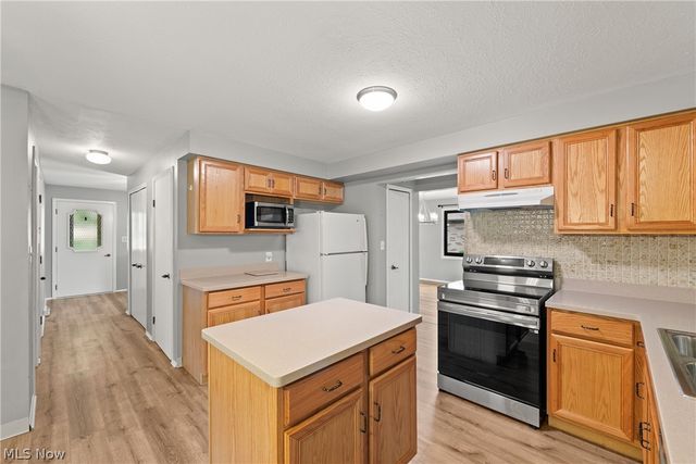 7705 Klein Drive, Middleburg Heights, OH 44130