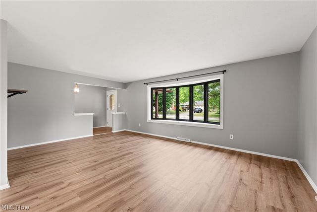 7705 Klein Drive, Middleburg Heights, OH 44130