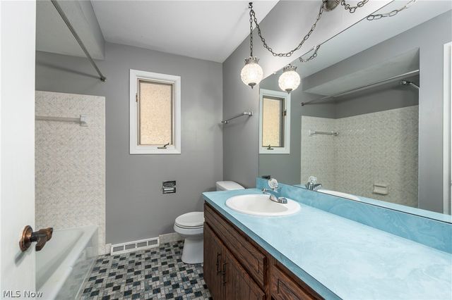 7705 Klein Drive, Middleburg Heights, OH 44130