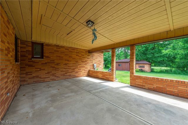 7705 Klein Drive, Middleburg Heights, OH 44130