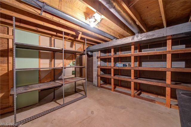 7705 Klein Drive, Middleburg Heights, OH 44130