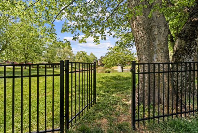 1608 Fair House Rd, Spring Hill, TN 37174