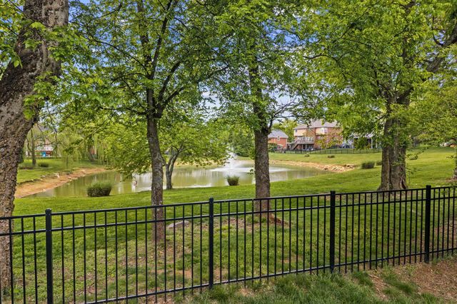 1608 Fair House Rd, Spring Hill, TN 37174