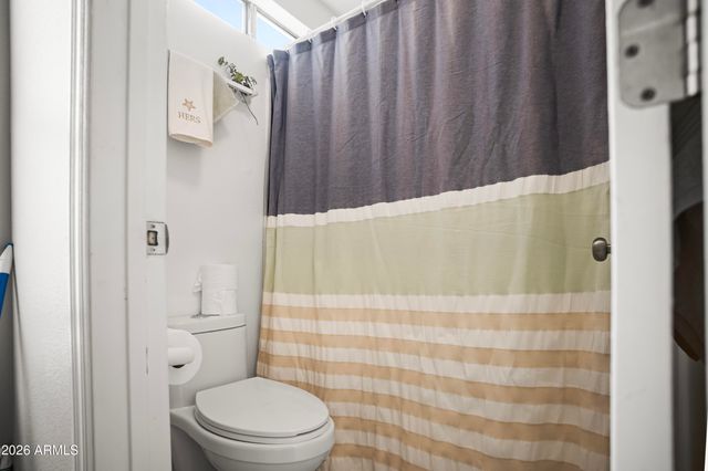 6715 N 81ST Drive, Glendale, AZ 85303