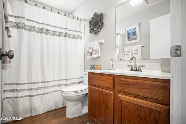 6715 N 81ST Drive, Glendale, AZ 85303