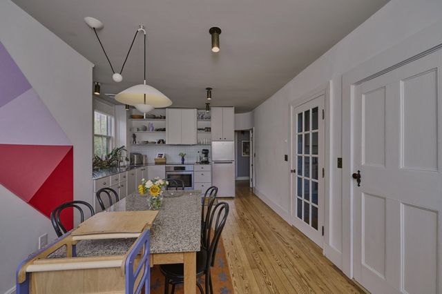 64 Bartlett St 4, Boston, MA 02119