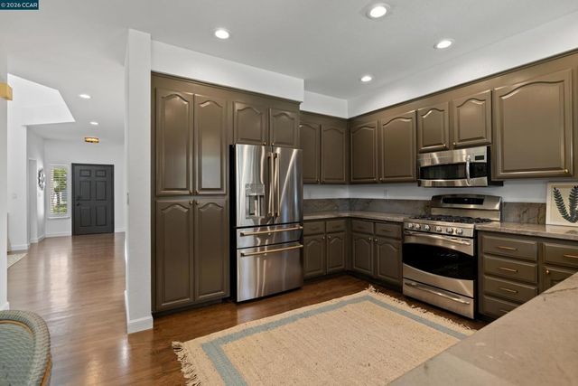 38 Jalalon Place, Clayton, CA 94517