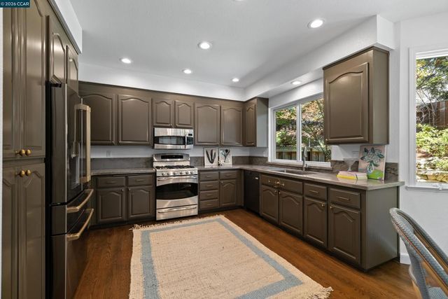 38 Jalalon Place, Clayton, CA 94517