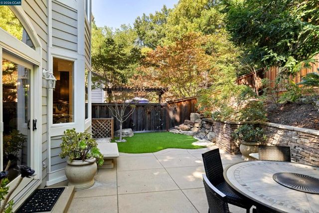 38 Jalalon Place, Clayton, CA 94517