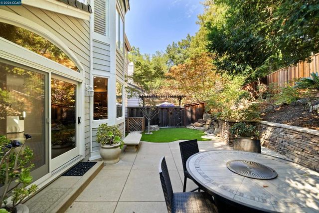 38 Jalalon Place, Clayton, CA 94517