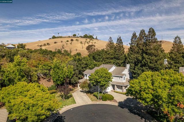 38 Jalalon Place, Clayton, CA 94517