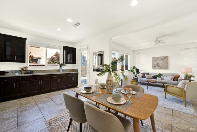 399 Allegany Ct, Fairfield, CA 94534