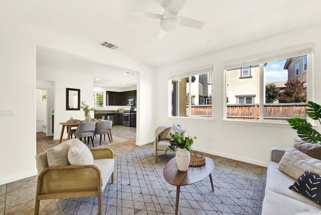 399 Allegany Ct, Fairfield, CA 94534