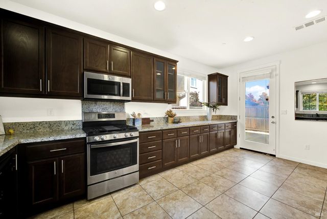 399 Allegany Ct, Fairfield, CA 94534