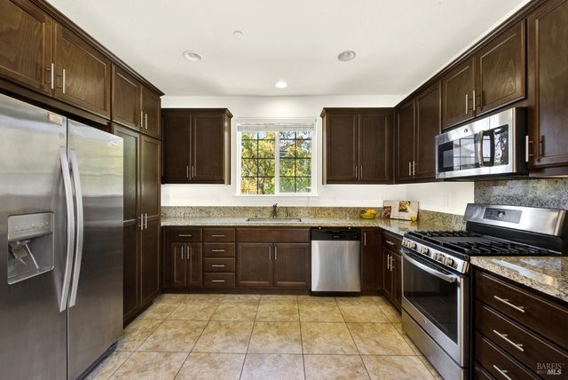 399 Allegany Ct, Fairfield, CA 94534