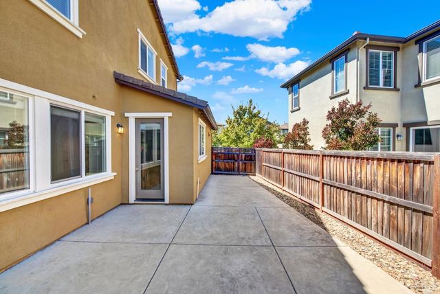 399 Allegany Ct, Fairfield, CA 94534
