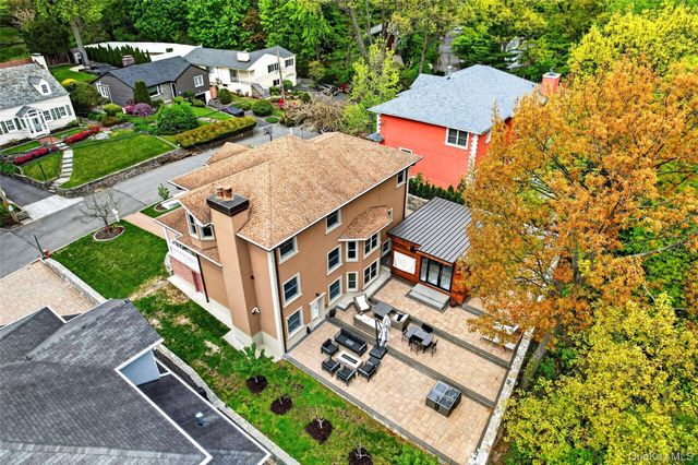 65 Wildway, Bronxville, NY 10708
