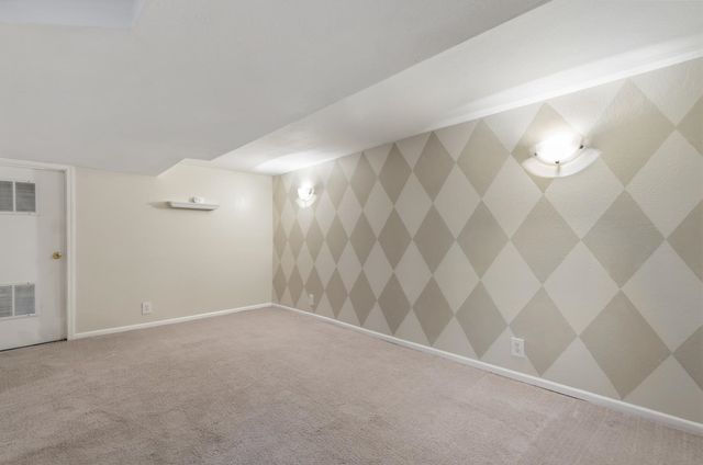 1017 E 17th Ave, Spokane, WA 99203