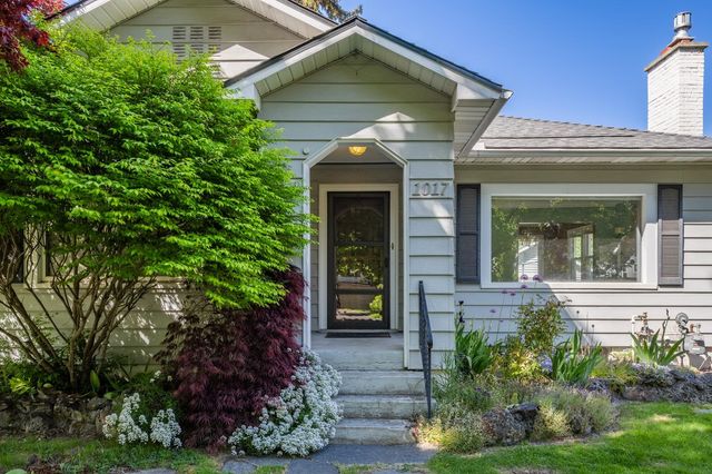 1017 E 17th Ave, Spokane, WA 99203