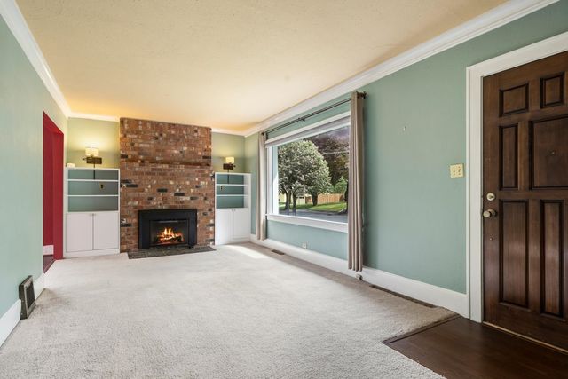 1017 E 17th Ave, Spokane, WA 99203