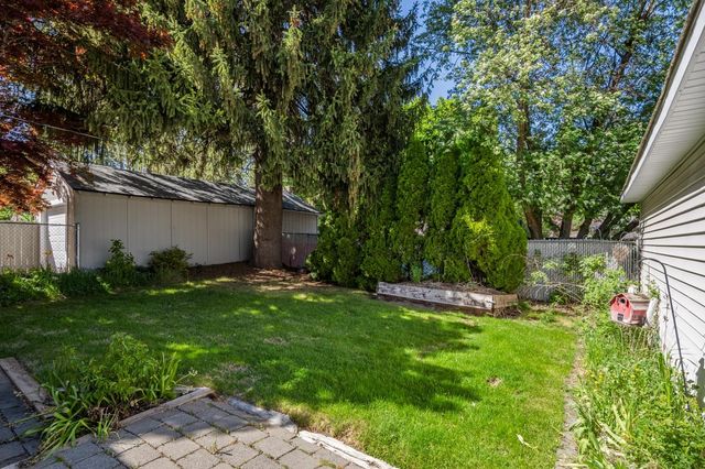 1017 E 17th Ave, Spokane, WA 99203