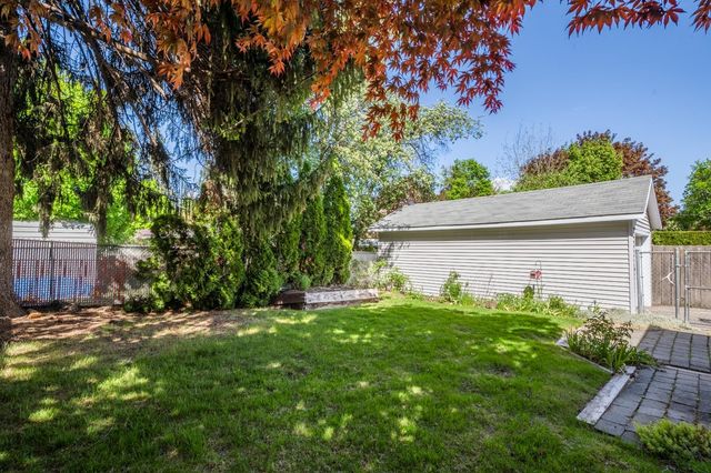 1017 E 17th Ave, Spokane, WA 99203